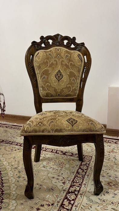 Стулья 16 штуккк