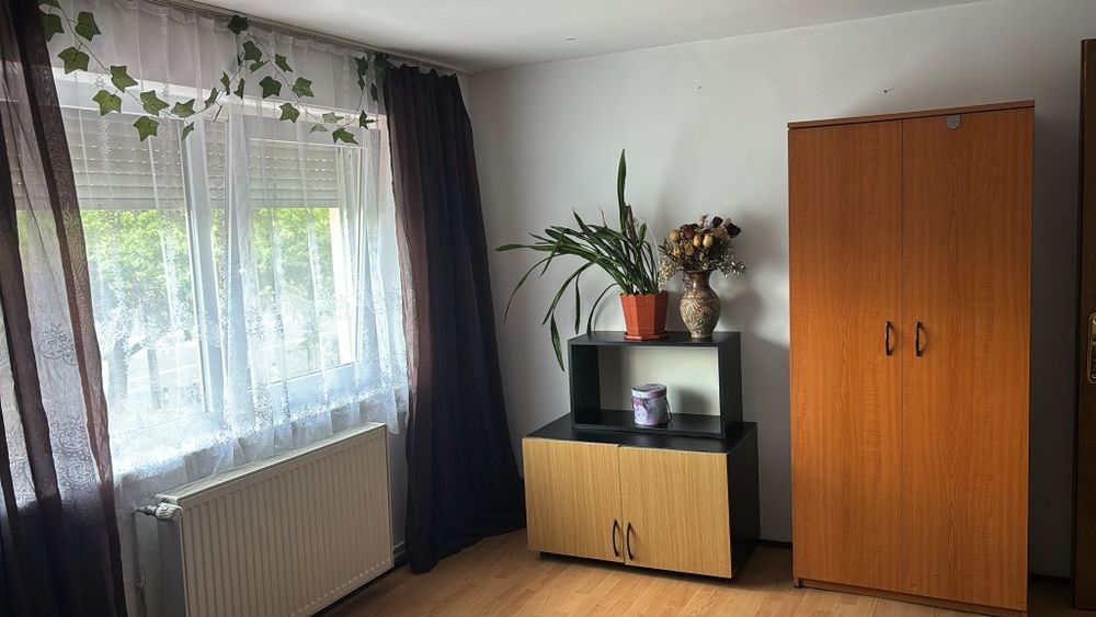 Închiriez apartament, 4cam, 110mp, Torontal, 600 eur