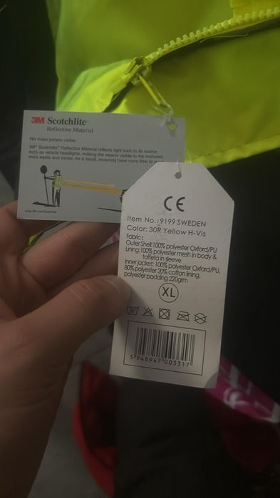 Geaca 3 in 1 noua RENANIA calitate la pret bun