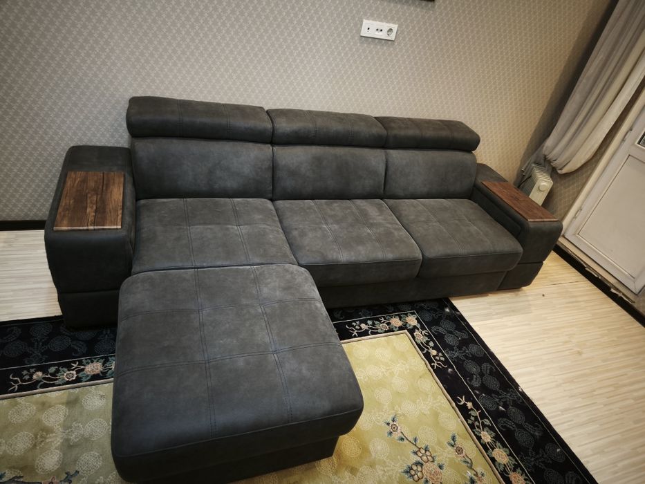 Продаю мягкий диван