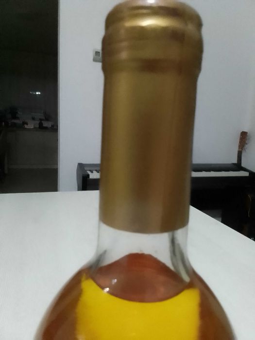 Vinuri vechi vin Muscatel