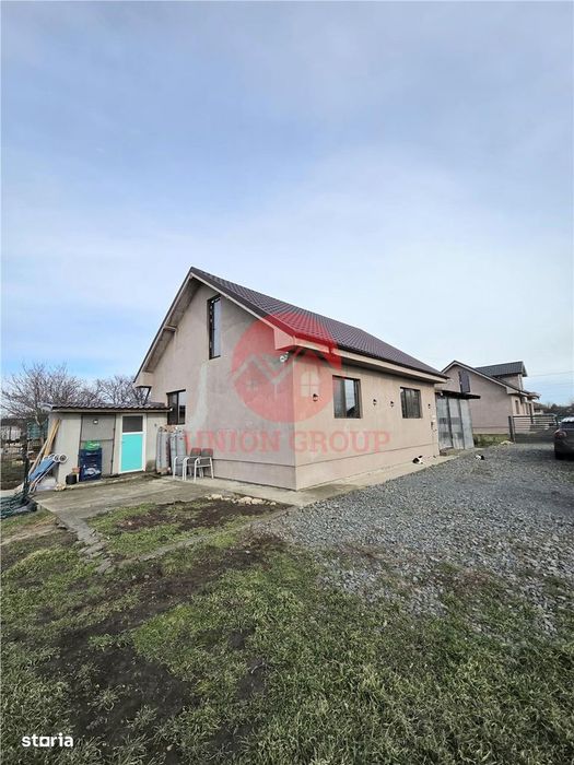 Casa 4 Camere cu Teren in Proprietate la Corbu