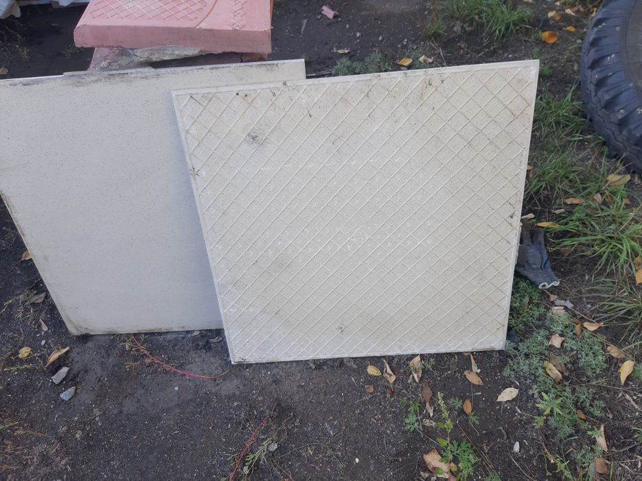 Продам плитку половую