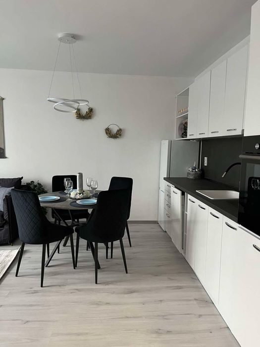 Дава се под наем Двустаен апартамент в Пловдив, Христо Смирненски - 80 кв.м за 500 € - Снимка #2