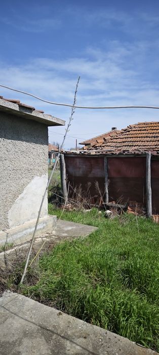 Продава се Къща в с. Окорш, Област Силистра - 100 кв.м за 255 €/кв.м - Снимка #18