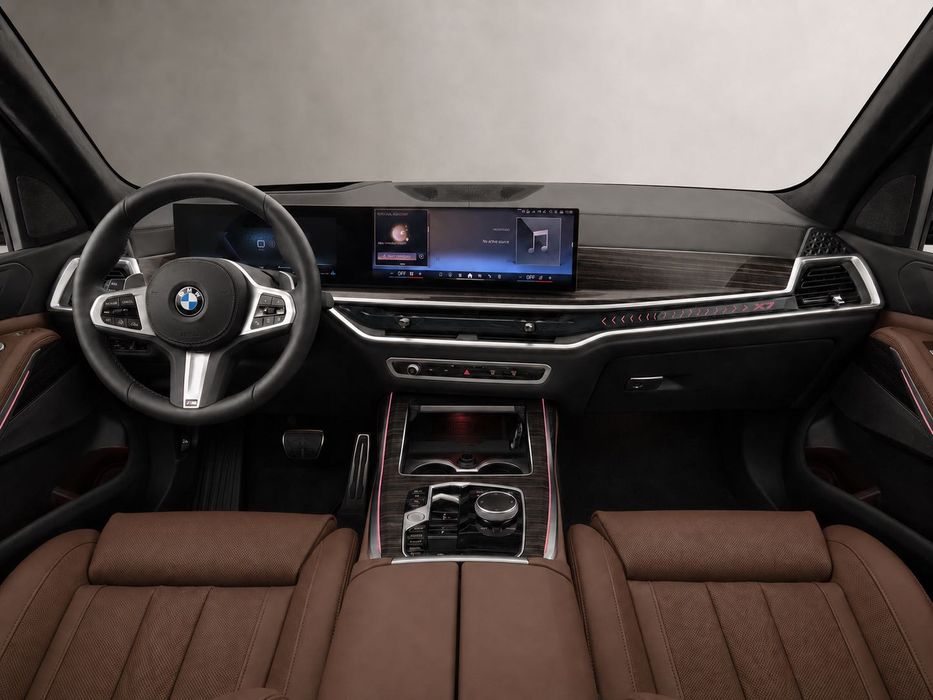 BMW X7 2024 — imagine 5