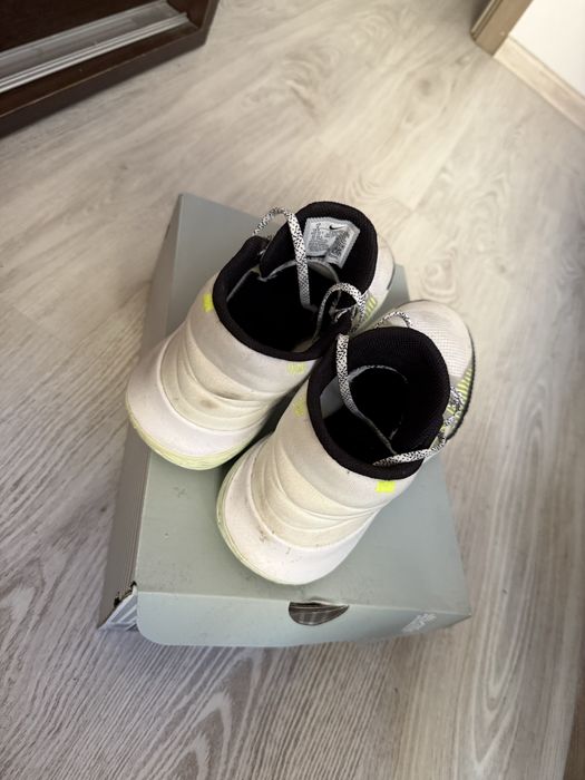 Papuci de baschet marimea 42,5