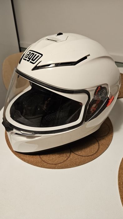 Vând casca motor fete AGV