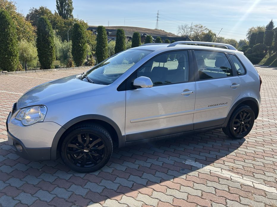 -Volkswagen polo Cross model-1.4benzina-80cai-2007-adusa din germania-