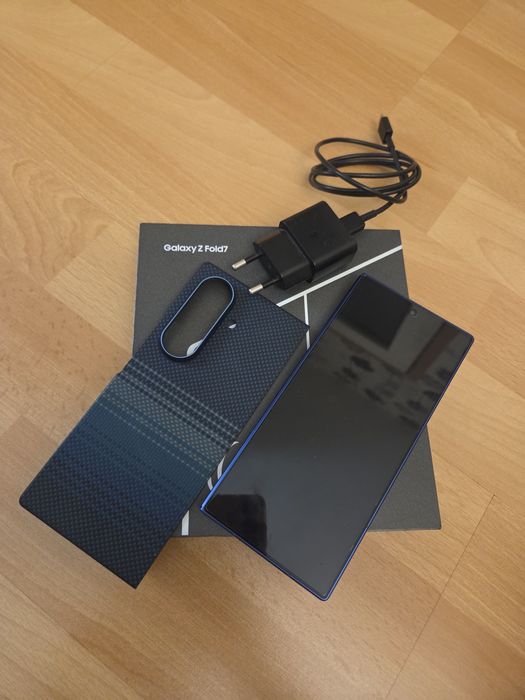 Galaxy Z Fold7 + кутия + зарядно + 36 месеца Гаранция