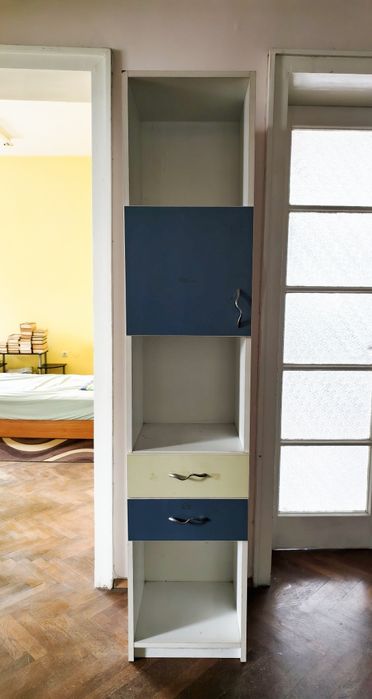 Етажерка - втора употреба