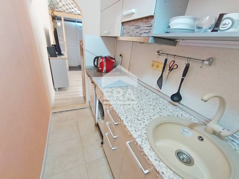 Продава се Двустаен апартамент в Поморие - 45 кв.м за 820 €/кв.м - Снимка #5