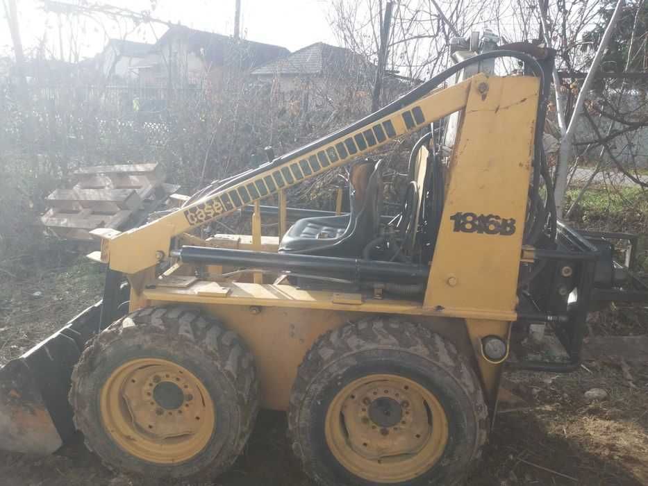 Lucrari cu miniexcavator si incarcator frontal