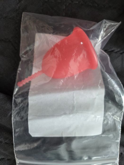 Менструални чашки