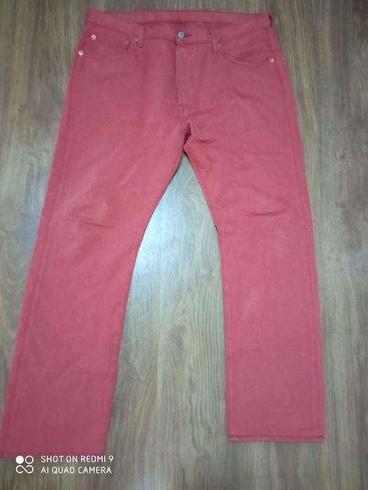 Blugi Levis Strauss