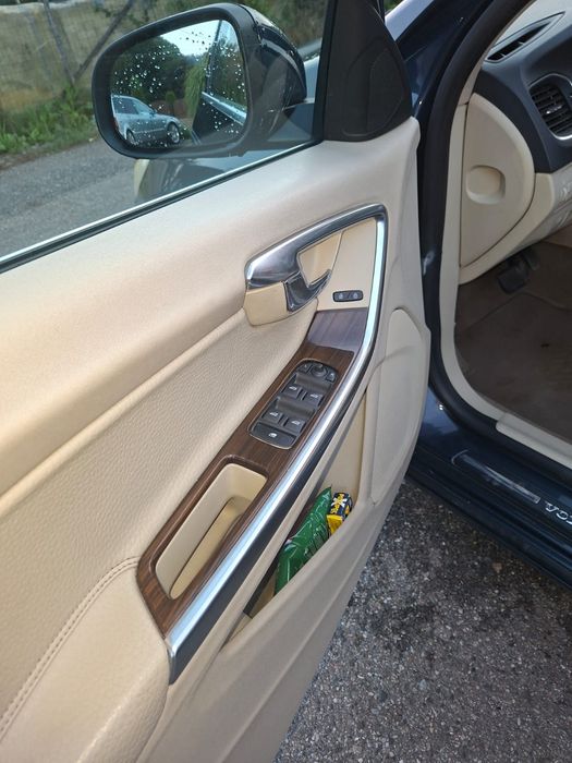 Se vinde Volvo S60
