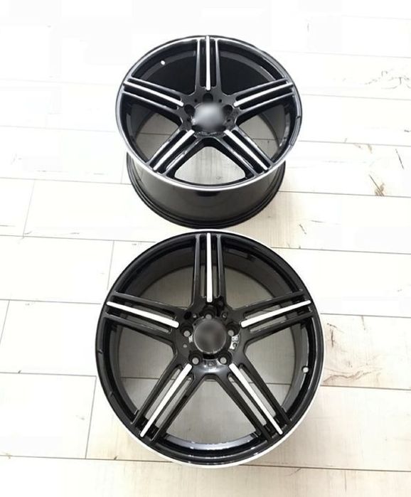 Jante Mercedes AMG noi, diametru R19 inchi 5x112