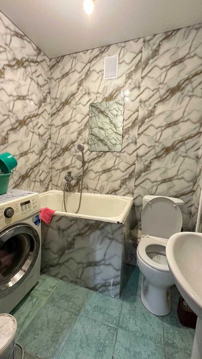 продается 2х квартира