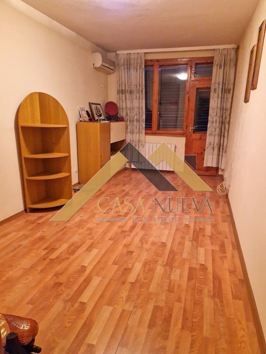 Продава се Къща в с. Драгичево, Област Перник - 385 кв.м за 1086 €/кв.м - Снимка #10