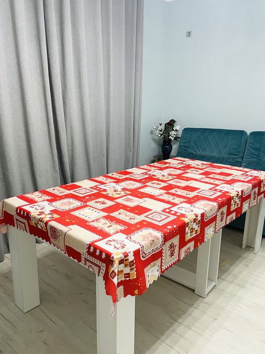 Новогодние скатерти