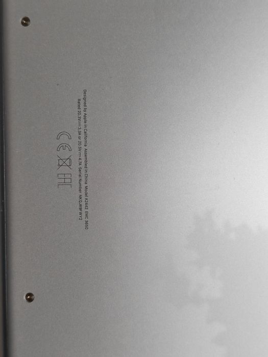 MacBook Pro 14” M1 Pro - baterie 123 cicluri