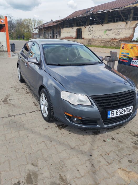 Vând Volkswagen Passat B6