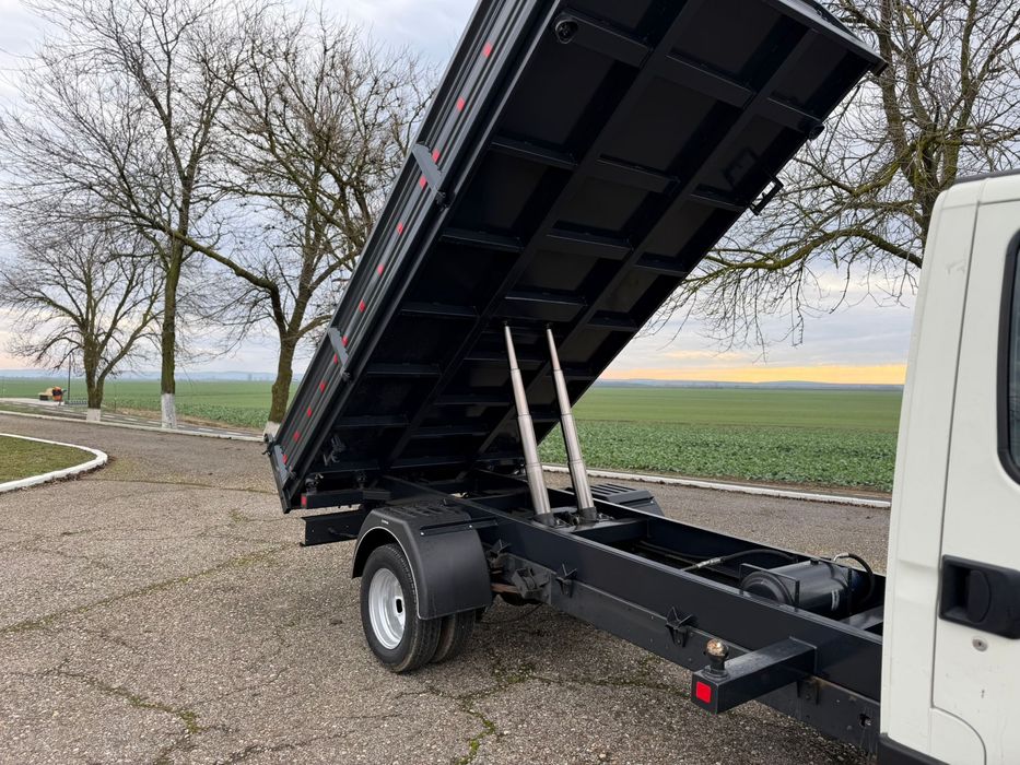 Iveco Daily 35C15 - 3.0 - 150 cai Bena basculabila pe 3 parti - 2013