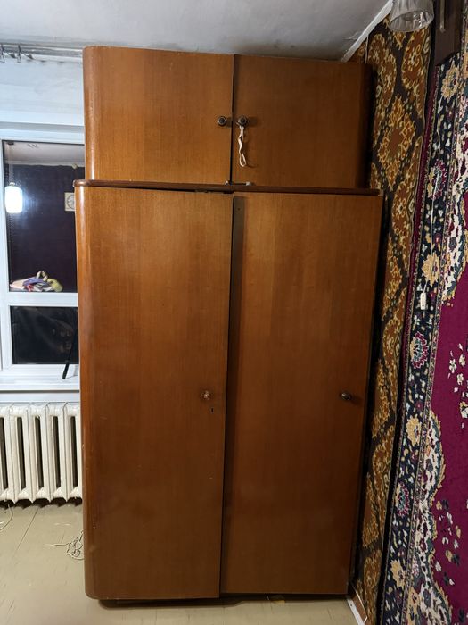 Шкаф с антесолями