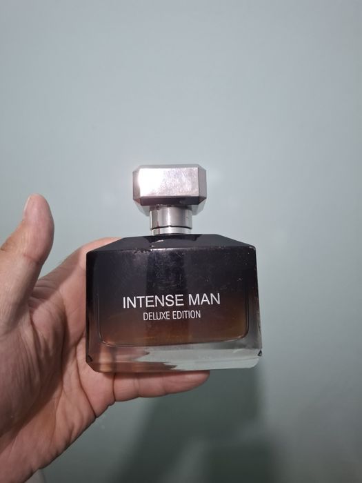 Atirlar. Kamroq qolgan original atirni ichiga parfum suv to'ldirilgan