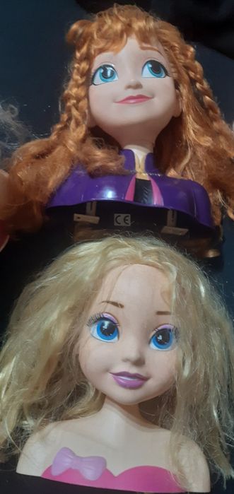 Vand capete de papusa pentru coafat