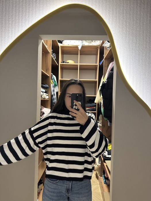 Женский свитер