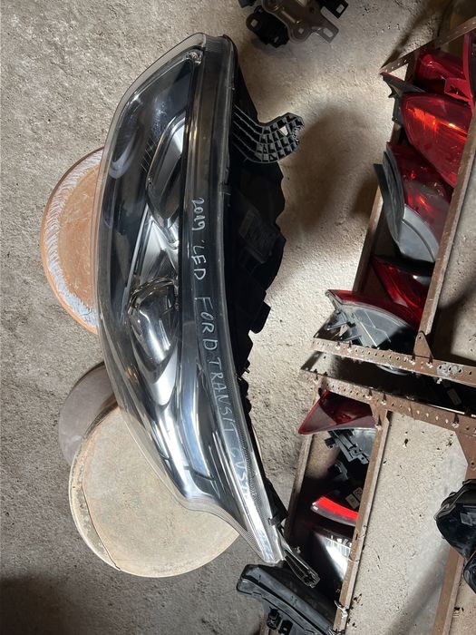 Ford Transit Custom Facelift 2019 LED ляв и десен фар