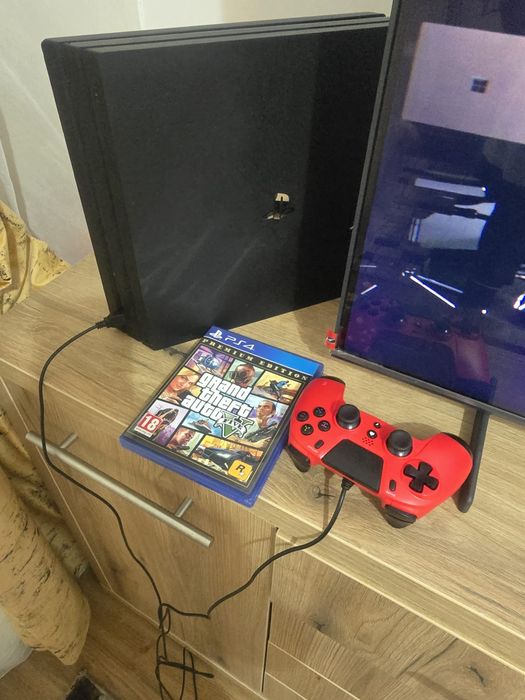 Ps4 pro impecabil