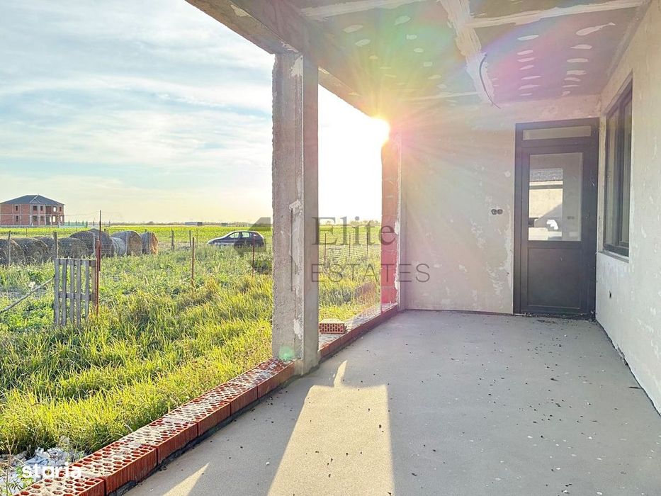 Casa 4 camere de vanzare in Cihei | Panouri fotovoltaice