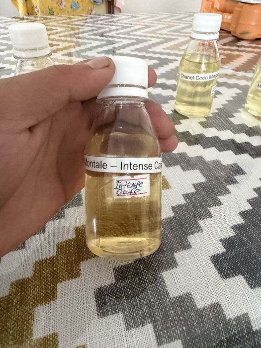 Продам остатки парфюма