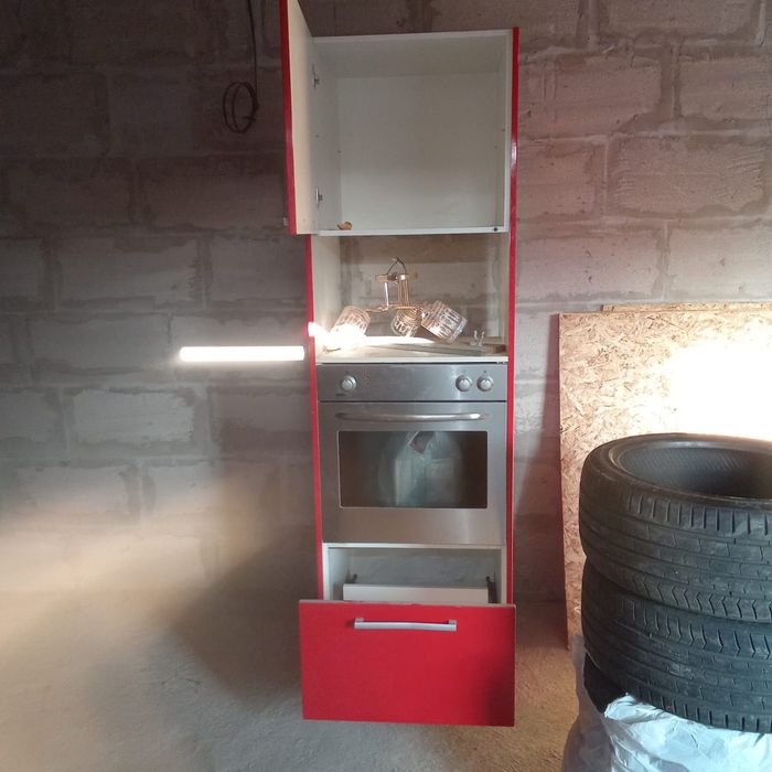 Кухонный гарнитур сатылады