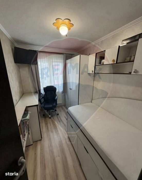 Apartament 3 camere de vânzare la preț de doua camere. Oferta ideală !