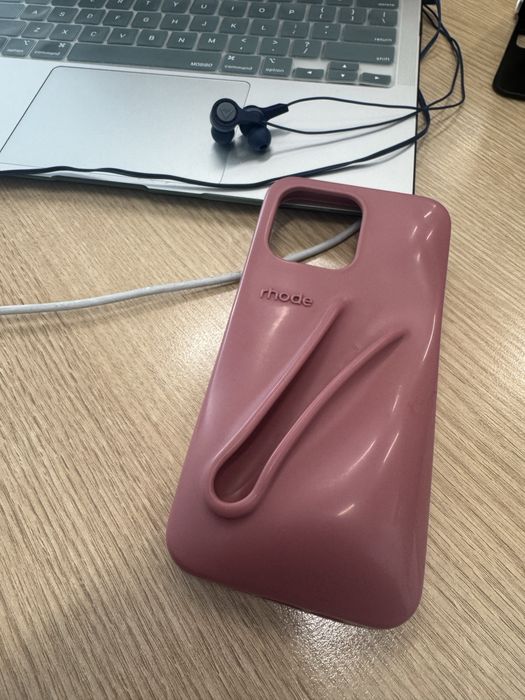 Чехлы на Iphone (rhode)
