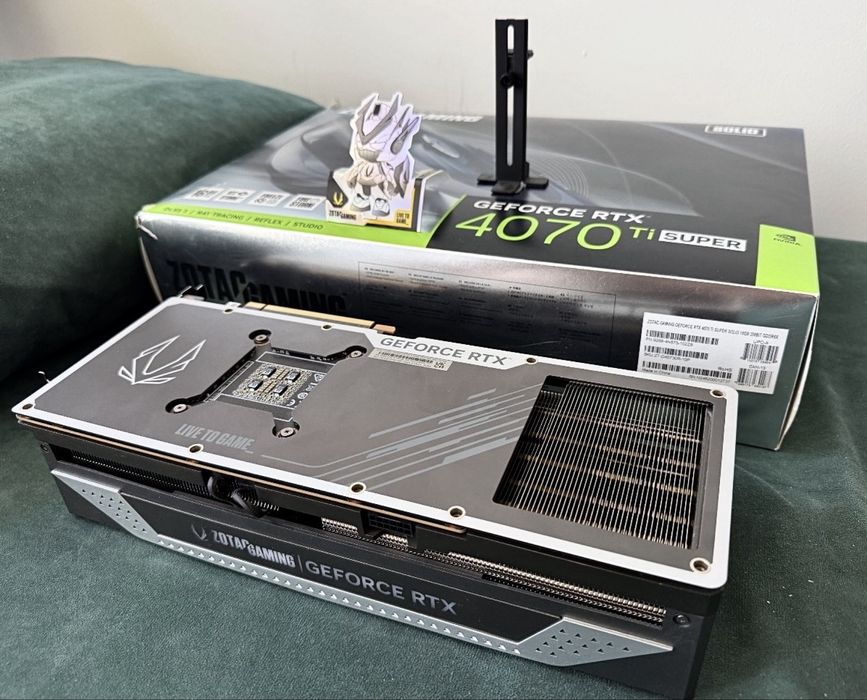 ZOTAC Gaming GeForce RTX 4070 Ti SUPER Solid 16GB