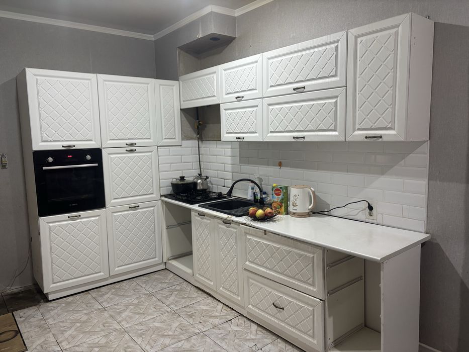 Кухонная гарнитура