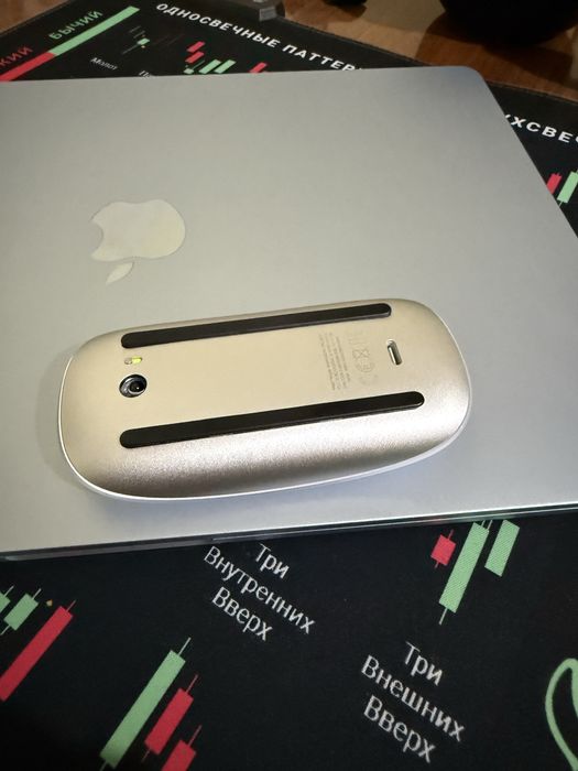 MacBook Air M4 15Inch , 16/256 va Magic Mouse