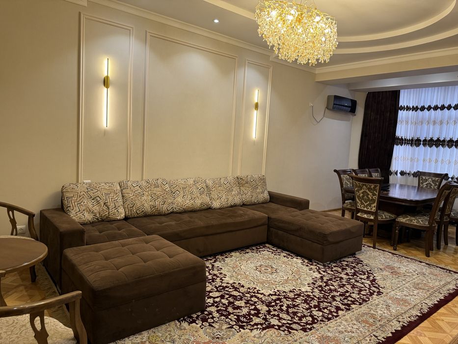 Сдаётся своя новая квартира на Саракульке 120 кв м², после ремонта