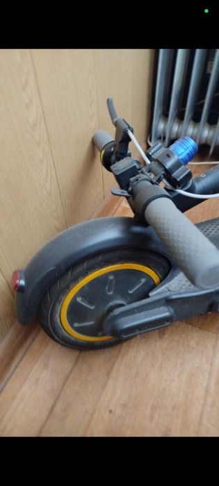 Самокат Xiaomi 1S, в отличном состоянии