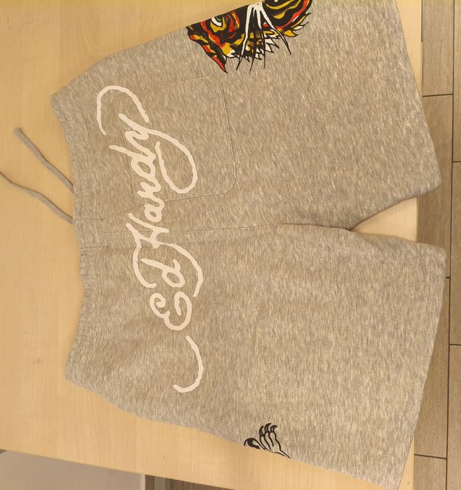 Продам шорты ED Hardy  новые