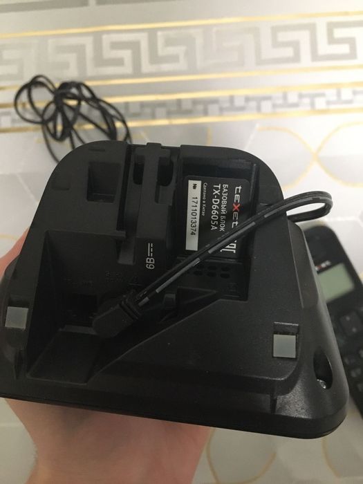 Продам досашний телефон