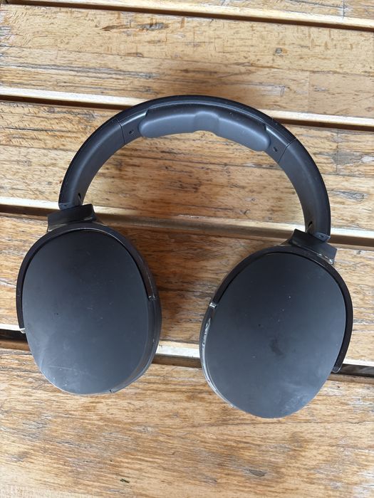 Vând caști skullcandy hesh evo