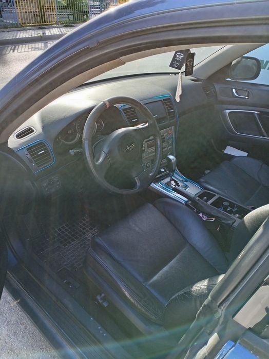 Subaru Legacy 2.0 R