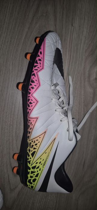 ghete de fotbal nike