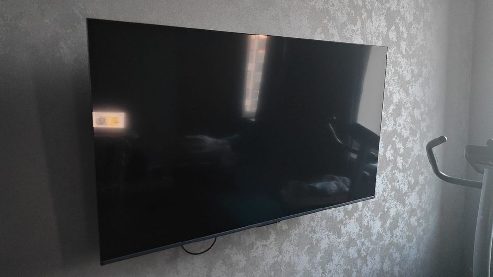 Телевизор TCL 55C655 140 см черный