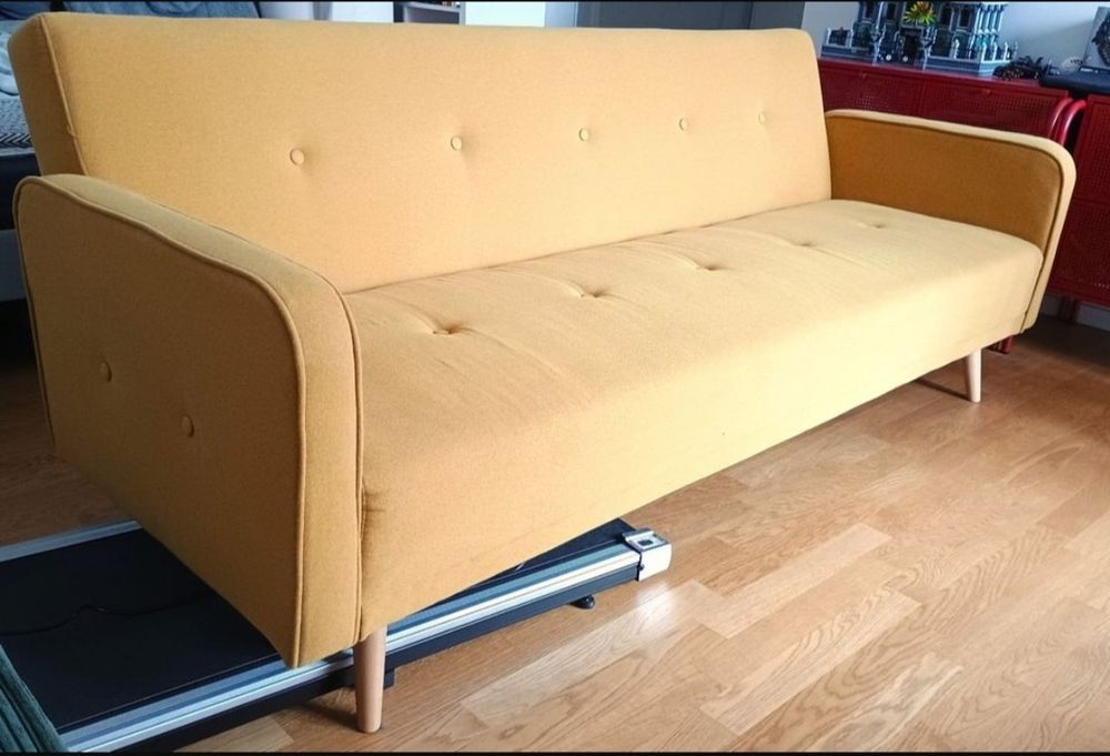 Canapea extensibila Daruma 3 locuri model retro midcentury